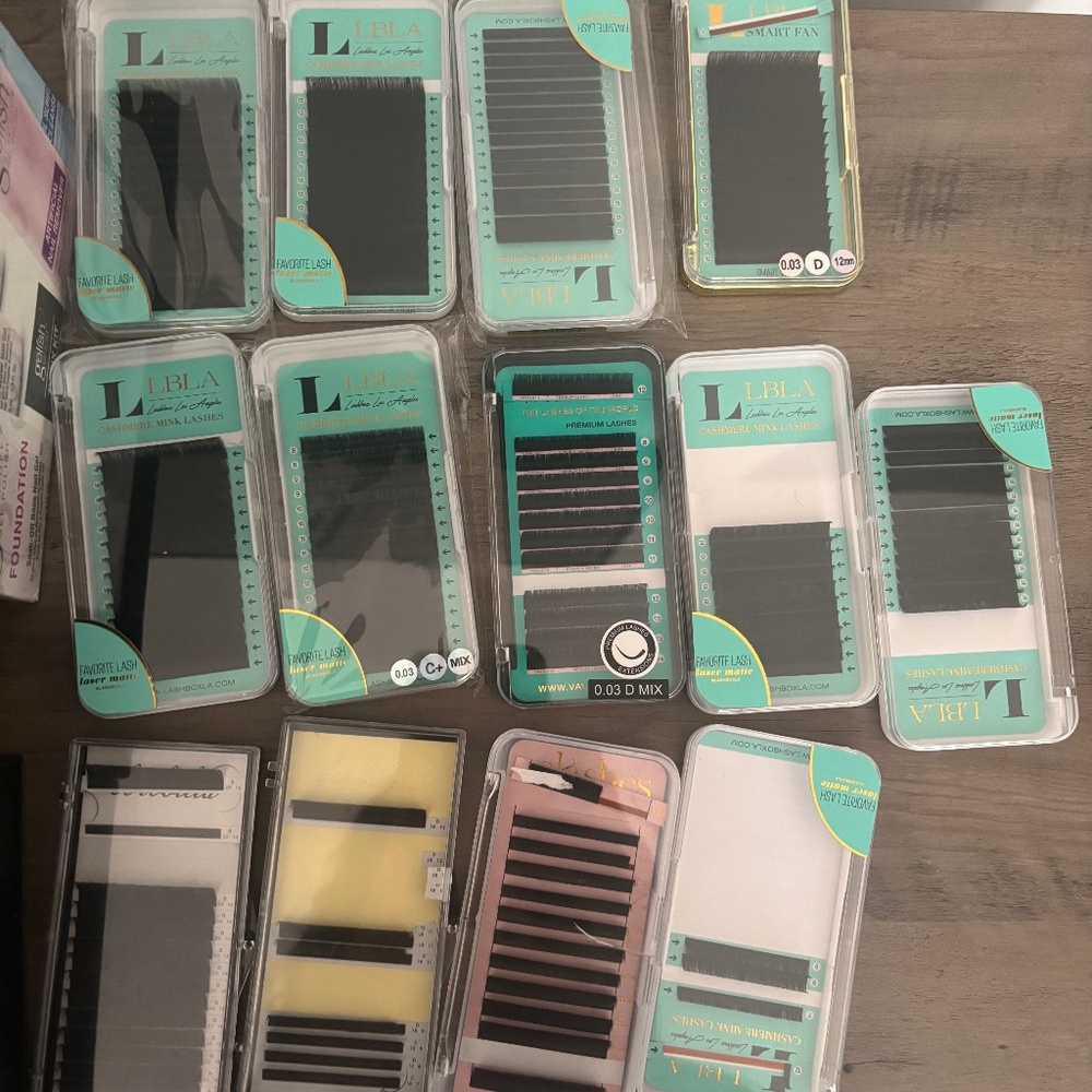 Individual lash supplies